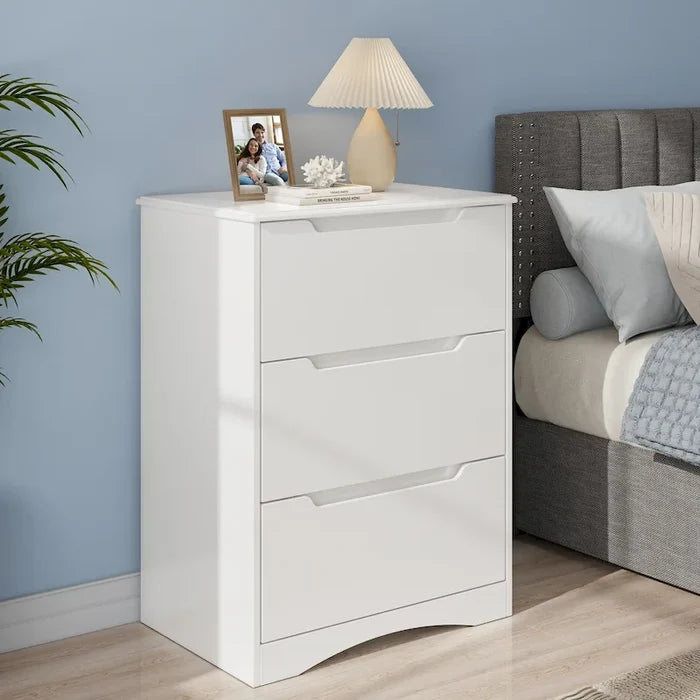 4 Drawer Dresser Chest of Drawers White for Bedroom Modern Style