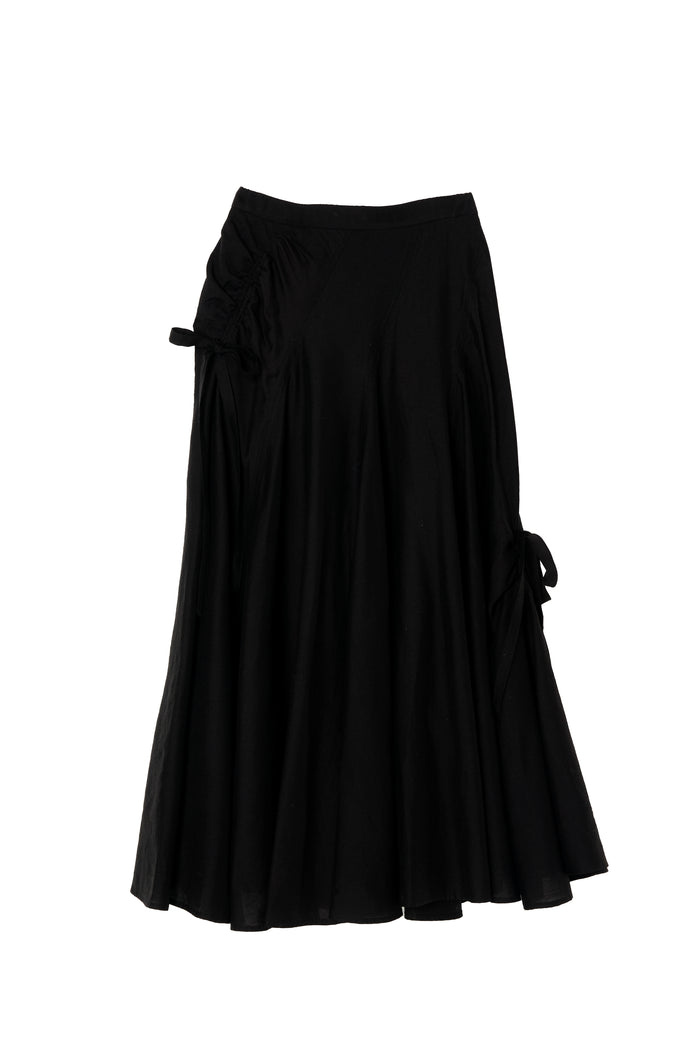 black / S