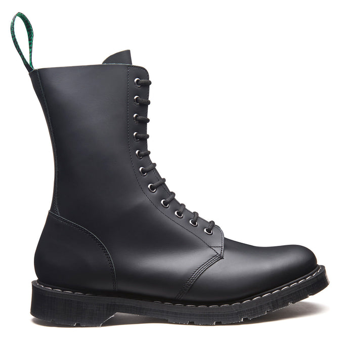 Black Greasy 11 Eye Astronaut Boot