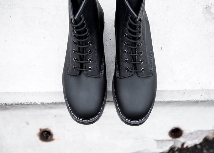 Black Greasy 8 Eye Derby Boot