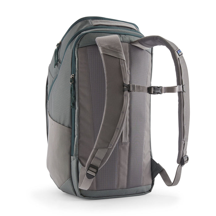 Black Hole® Pack 32L