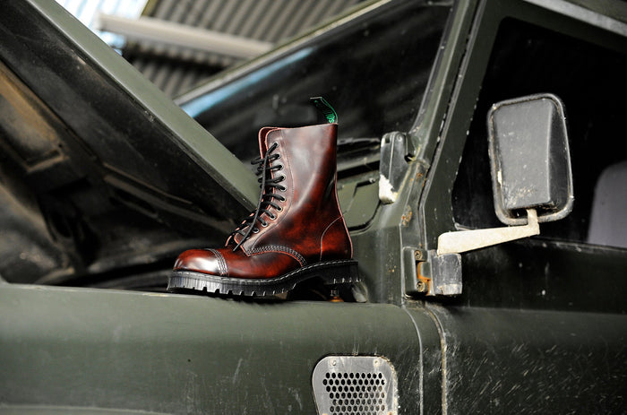 Burgundy Rub-Off 11 Eye Steel Toe Derby Boot