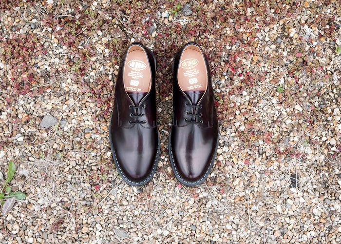 Burgundy Rub-Off Gibson Shoe
