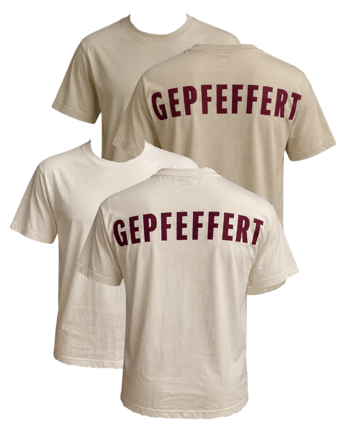 gepfeffert.com T-Shirt GEPFEFFERT - Backprint Beere - gepfeffert.com
