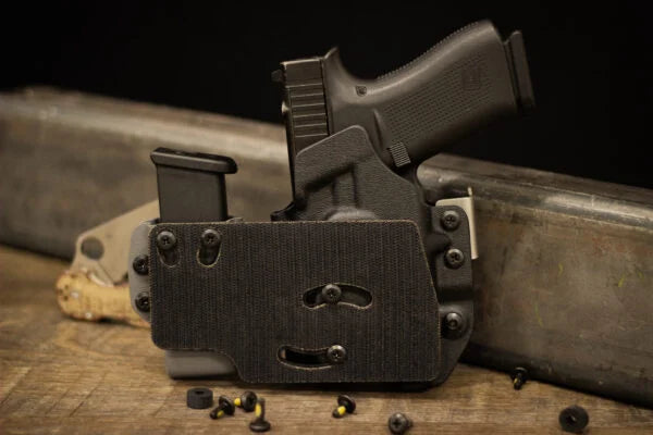 Gradient Velcro Adapter with Mag Carrier - Black Arch Holsters