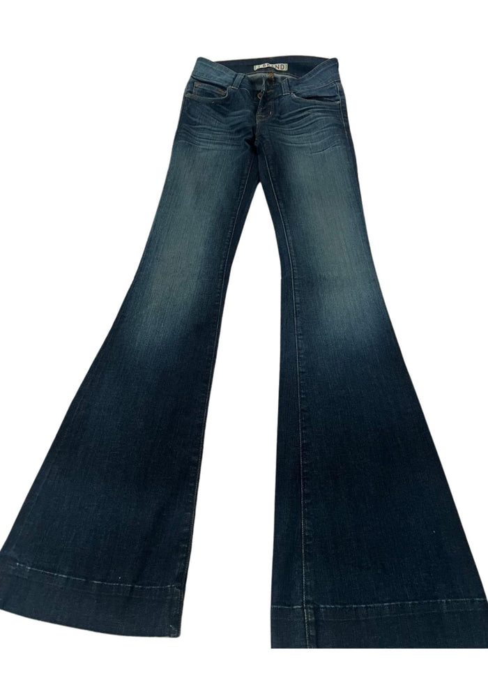 J Brand Boot Cut Jeans Size 24 - Second Chance