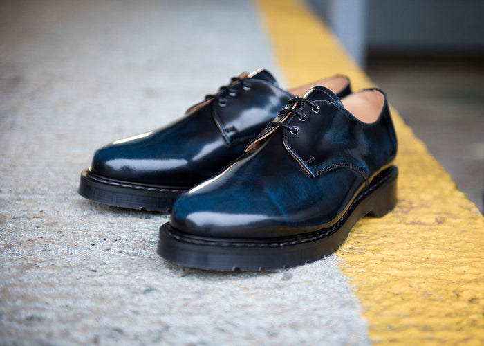Navy Rub-Off Gibson Shoe