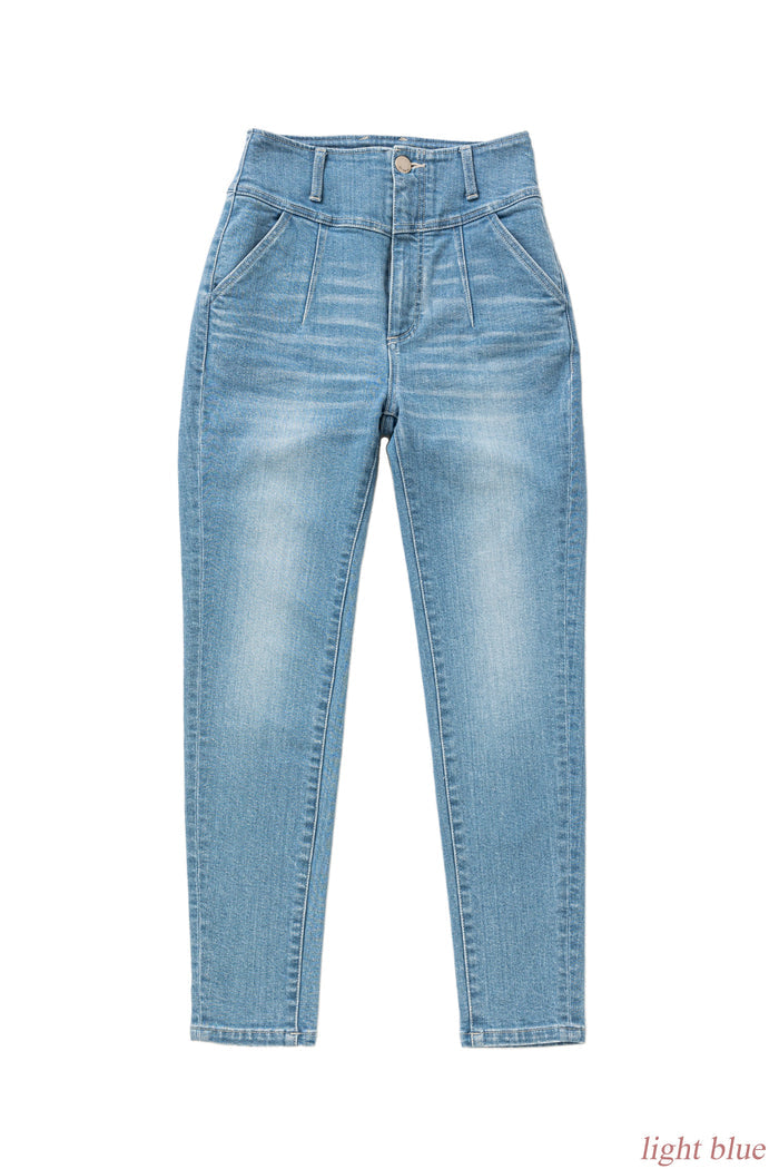 light blue / 23