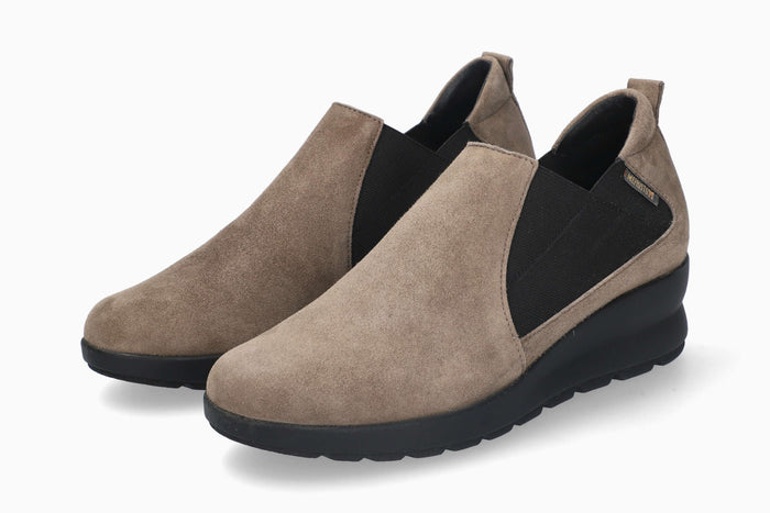 Mephisto Pavlova Walnut Women's Shoe