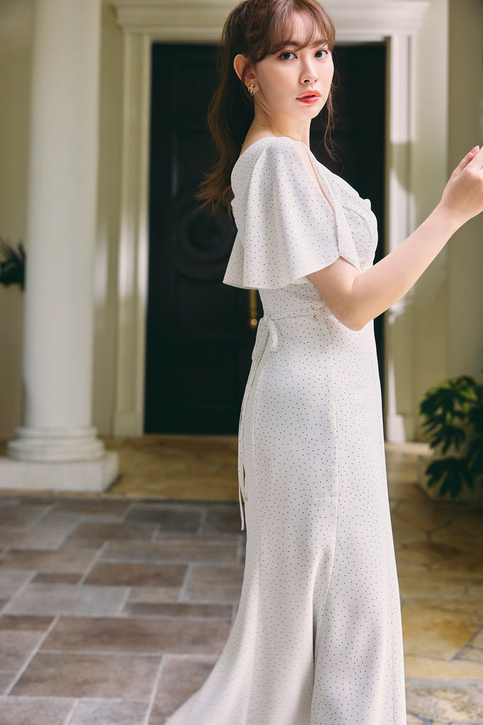 Pin-Dot Slit Sleeve Dress