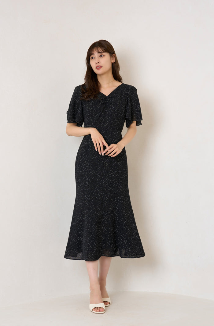 Pin-Dot Slit Sleeve Dress