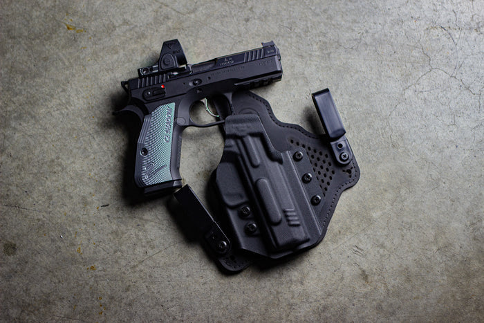 Protos Heritage for Dan Wesson - Black Arch Holsters