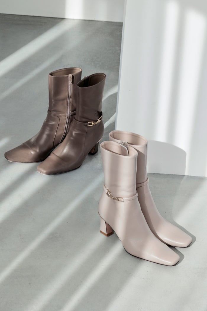 Side Bit Ankle Boots