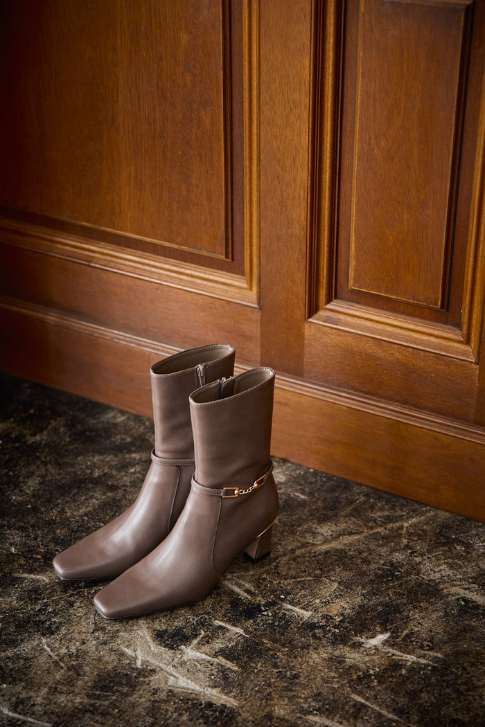 Side Bit Ankle Boots