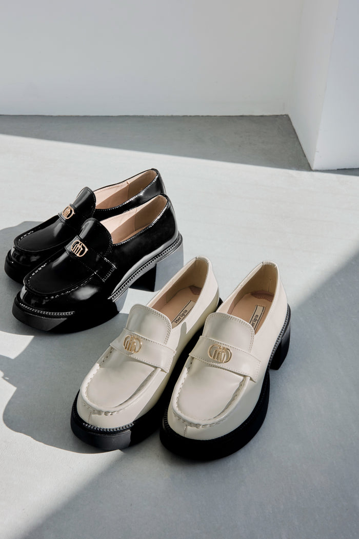 Trois Logo Loafers