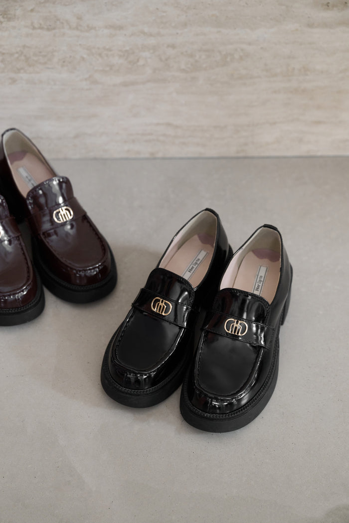 Trois Logo Loafers