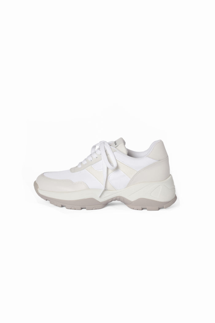 white / 36